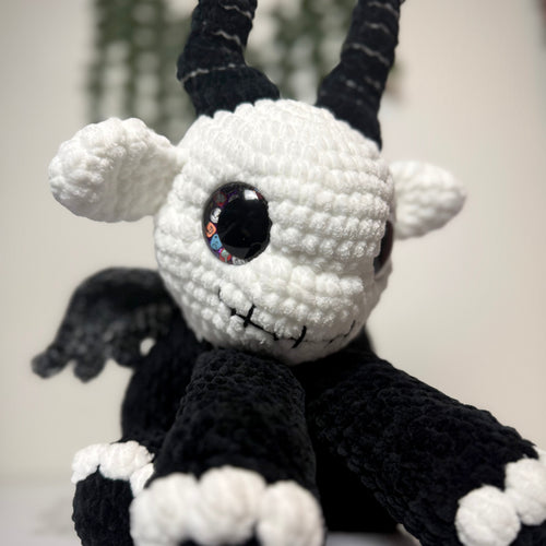 Custom Daphne the Mystic Dragon