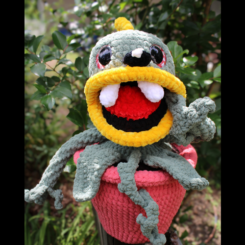 Chomp the Carnivorous Plant Plush | Giant Weighted Venus Flytrap Crochet Plush